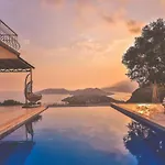 Sunset Butik Aparts Appartamento
